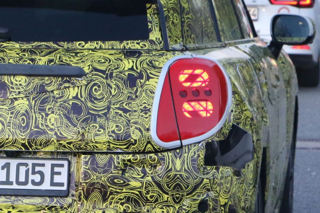 ¡El MINI Aceman eléctrico está casi a punto! 13 Motor16 MINI Aceman 10 Motor16