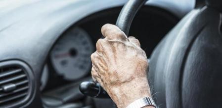 La DGT apunta a los mayores de 65 años para renovar el carnet de conducir 90 Motor16 Mayores65 Motor16