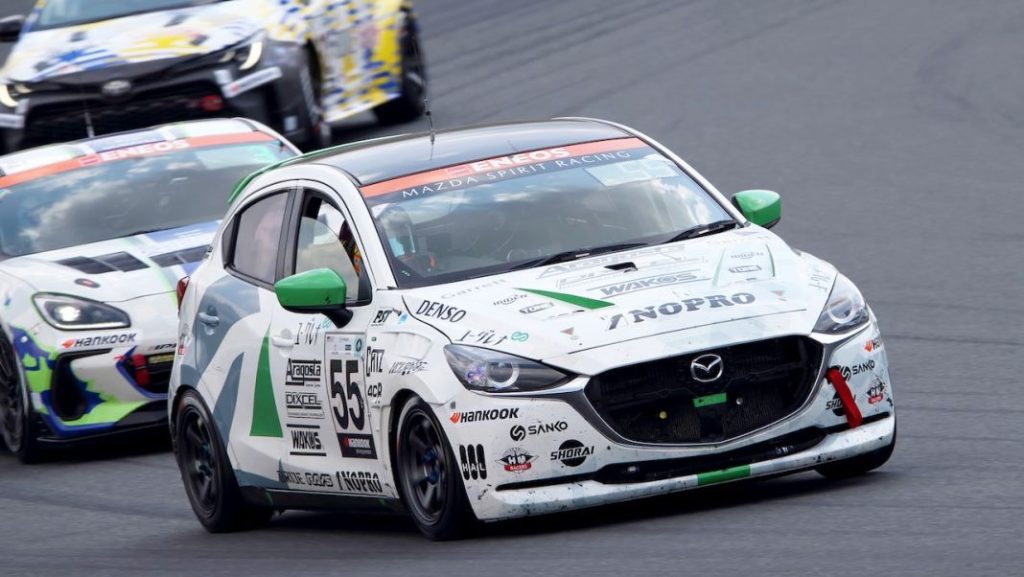El Mazda 2 que funciona con 'fritanga' 1 Motor16 fritanga