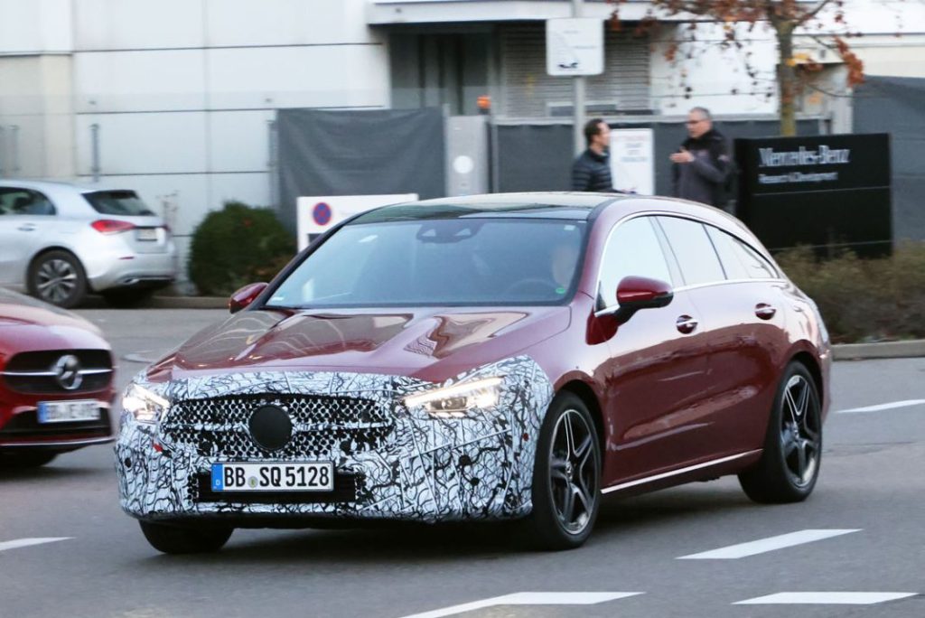 Llegan los cambios al Mercedes CLA 13 Motor16 Mercedes CLA Shooting Brake fl 11 Motor16
