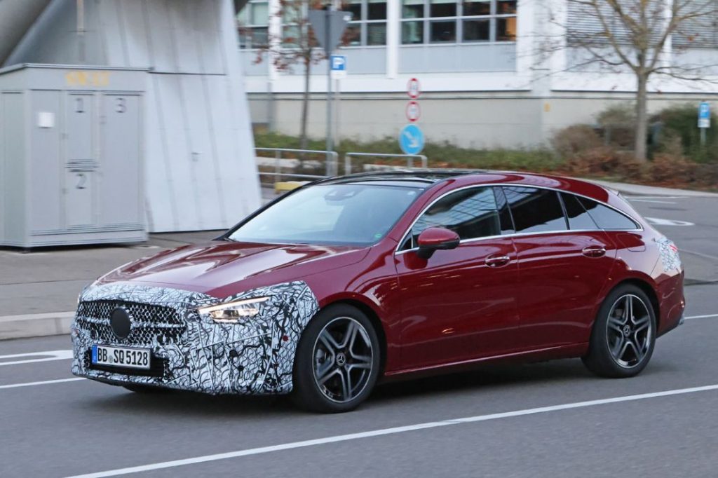 Llegan los cambios al Mercedes CLA 15 Motor16 Mercedes CLA Shooting Brake fl 13 Motor16