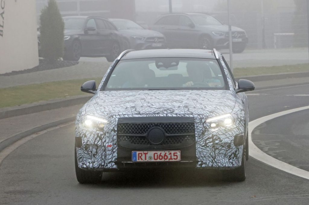 Ya rueda el Mercedes-AMG E63: deportivo enchufable 1 Motor16 Mercedes-AMG E63