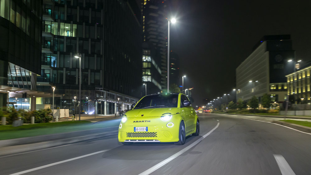 New Abarth 500e 14 Motor16