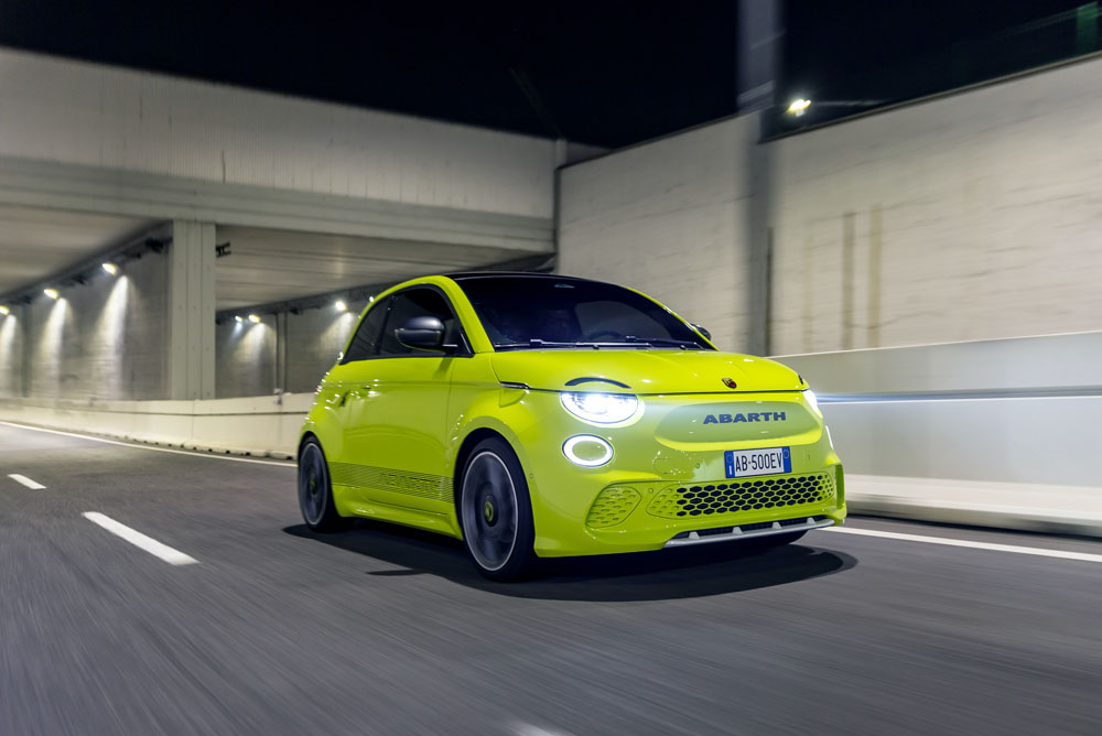 New Abarth 500e 20 Motor16