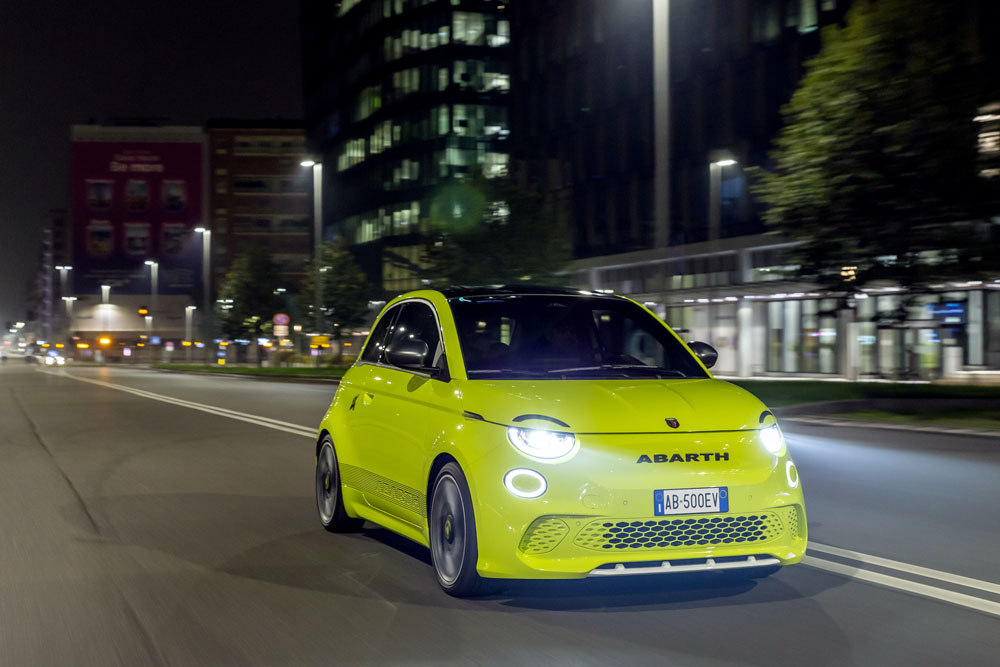 New Abarth 500e 23 Motor16