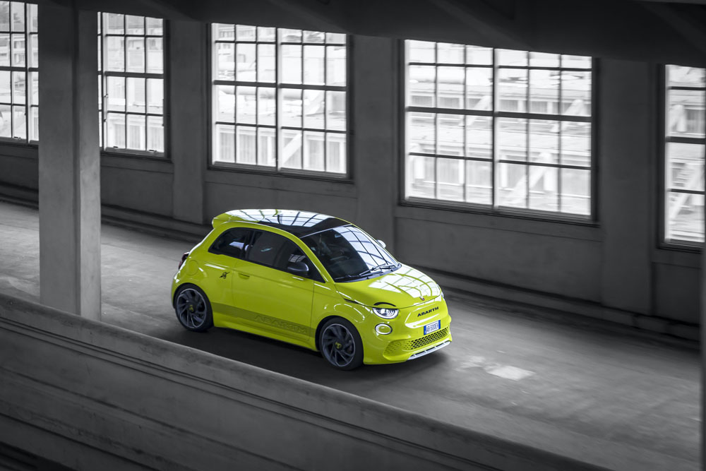 New Abarth 500e 4 Motor16