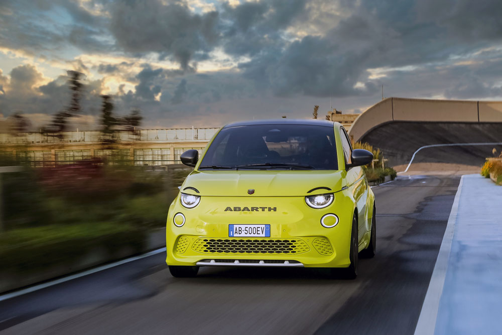 New Abarth 500e 7 Motor16