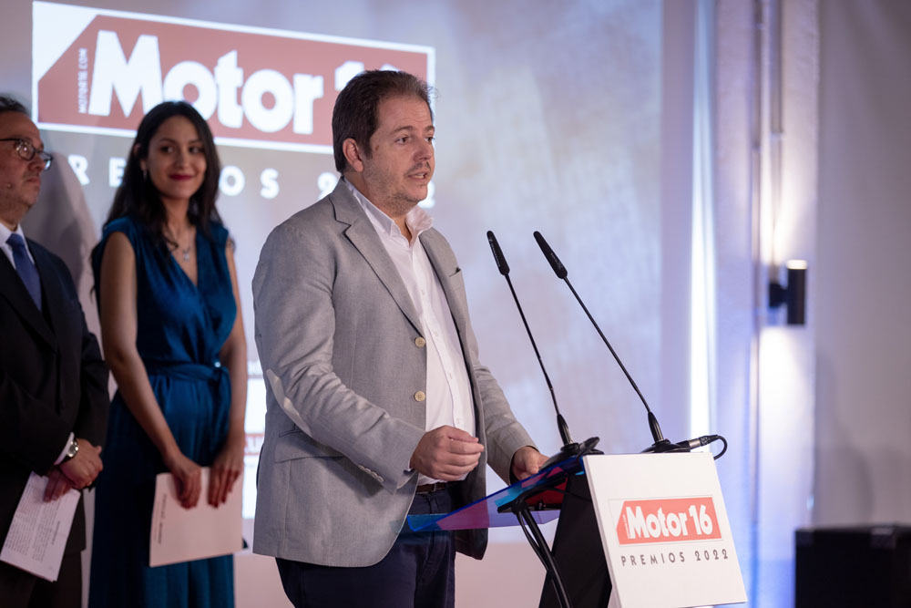 Premios Motor16: reconocimiento al autómovil, el motor del mundo 2 Motor16 Alejandro Suárez, presidente de Merca2, se durante su discurso en los Premios Motor16