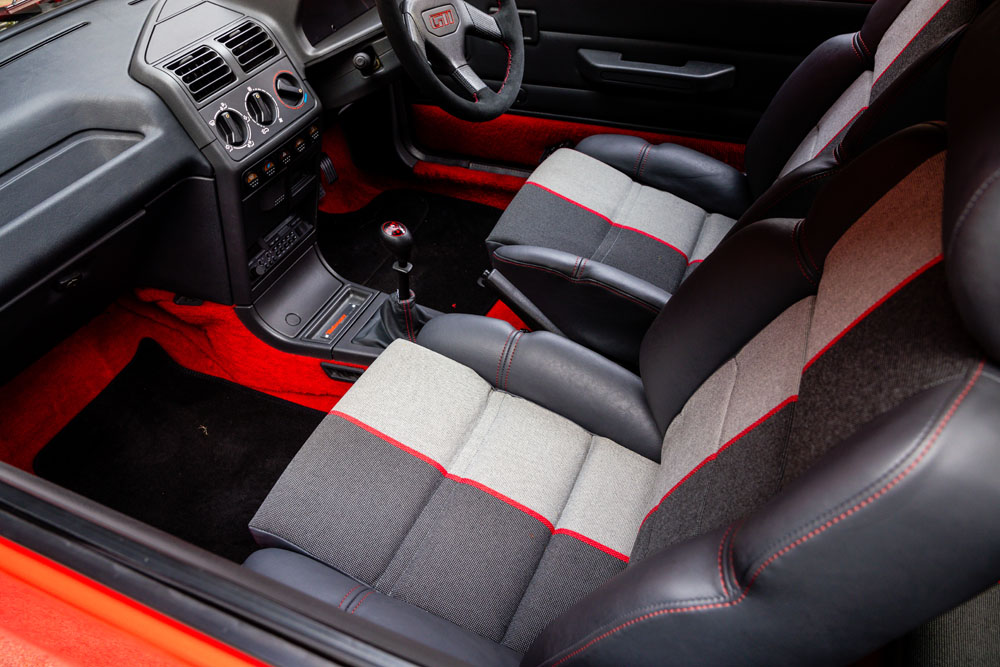 Peugeot 205 GTI M16 4 Motor16