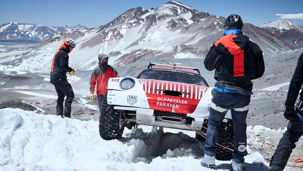 Este Porsche 911 llega, literalmente, al fin del mundo 27 Motor16 Porsche 911 24 Motor16