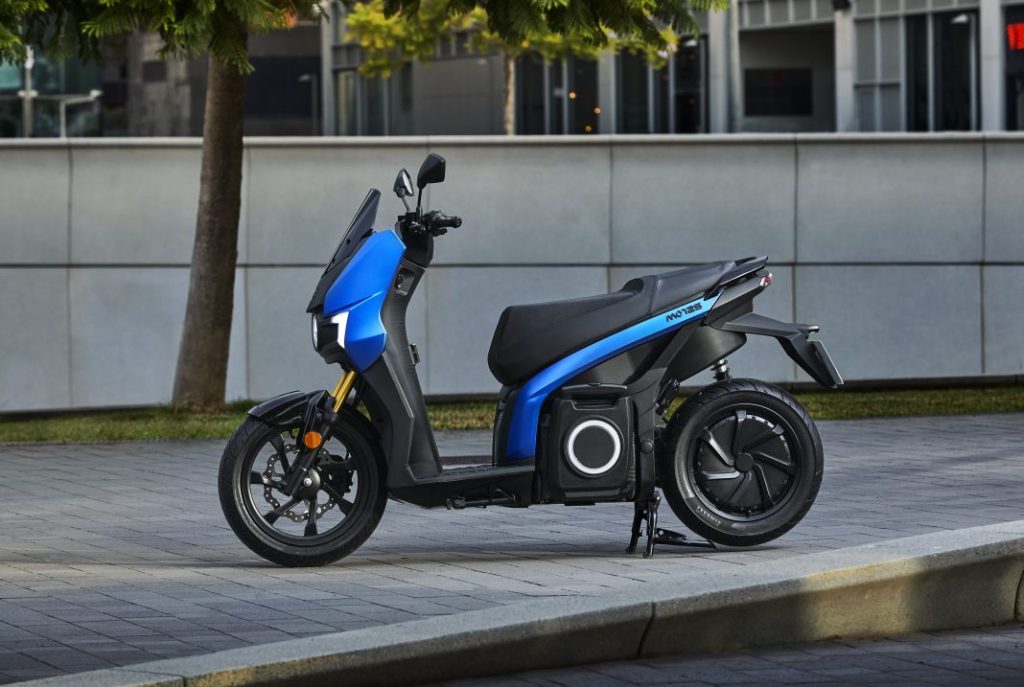 Seat MÓ Performance, a falta de coches nuevos, buenos son scooter 5 Motor16 scooter