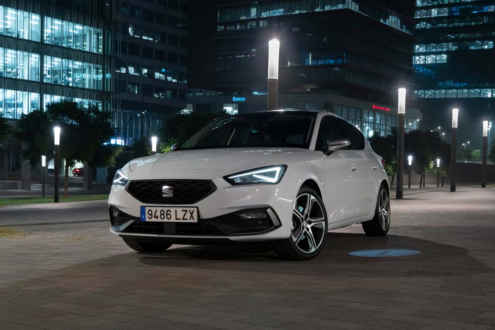 El Seat León actualiza su gama para simplificar las cosas 2 Motor16 Seat León.