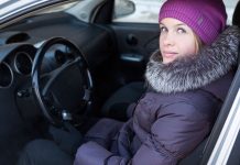 Lo que la DGT recomienda para conducir con frío