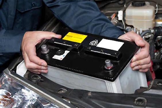 Este es el nivel mínimo de carga que debe tener tu batería para que no te deje tirado 2 Motor16 batería