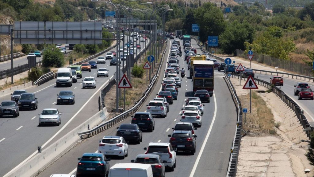 Especial Semana Santa: carreteras y horarios para evitar los atascos 115 Motor16 retenciones semana santa