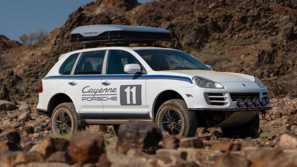 Dos décadas a sus espaldas y como el primer día 12 Motor16 first gen porsche cayenne restomod 1 Motor16