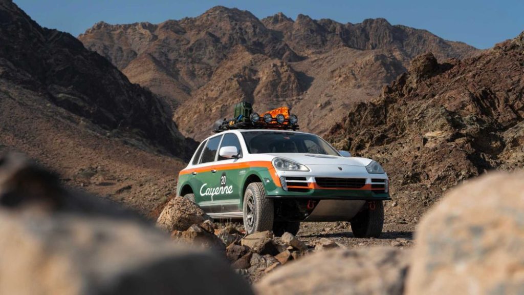 Dos décadas a sus espaldas y como el primer día 5 Motor16 first gen porsche cayenne restomod 8 Motor16