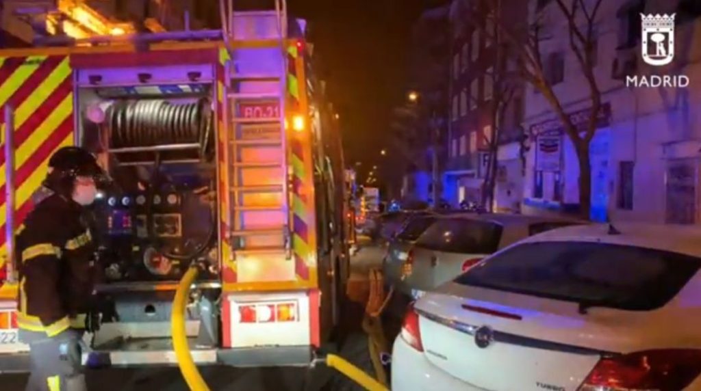 Un incendio en tu garaje, lo que debes hacer y lo que nunca jamás debes hacer 3 Motor16 incendio