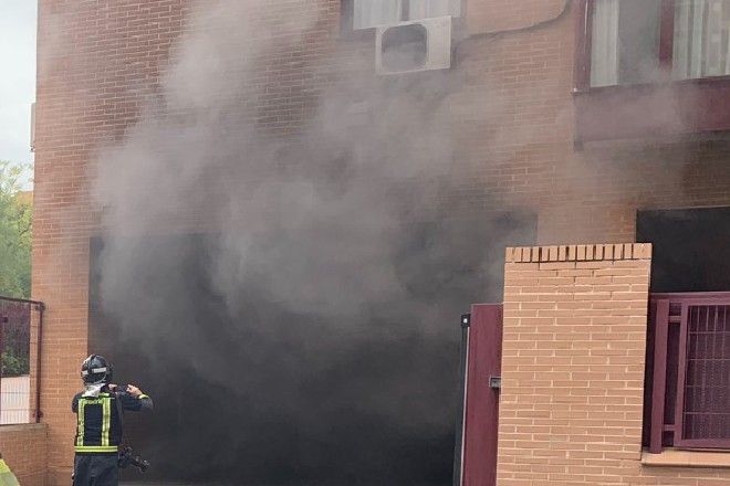 Un incendio en tu garaje, lo que debes hacer y lo que nunca jamás debes hacer 1 Motor16 Incendio