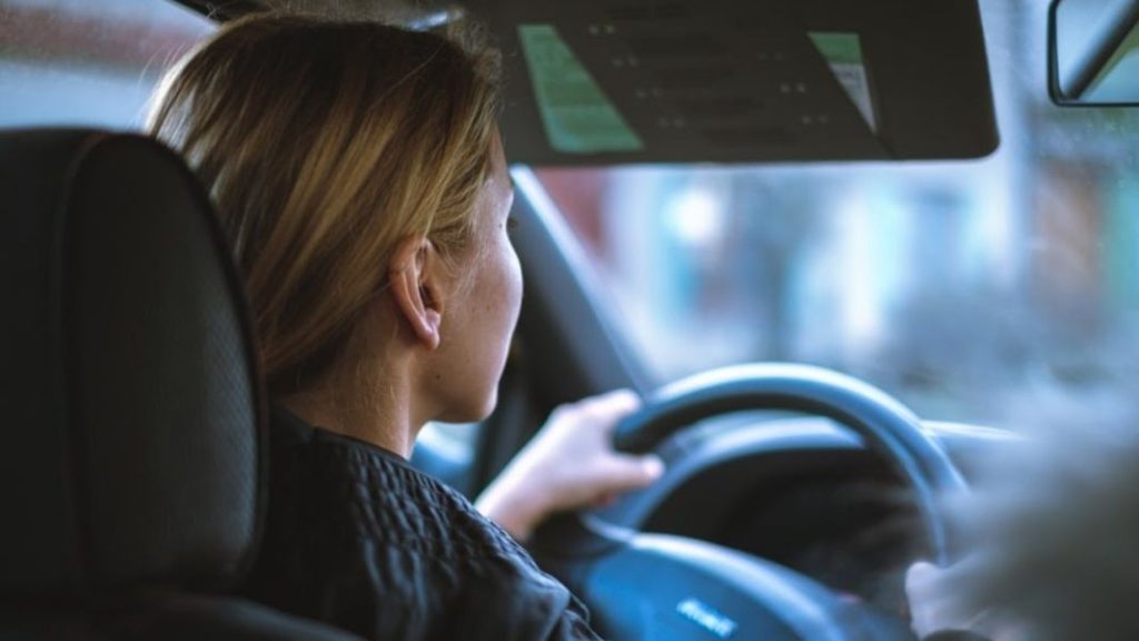 El motivo por el que es aconsejable sacarse el carnet de conducir a final de año 72 Motor16 examen