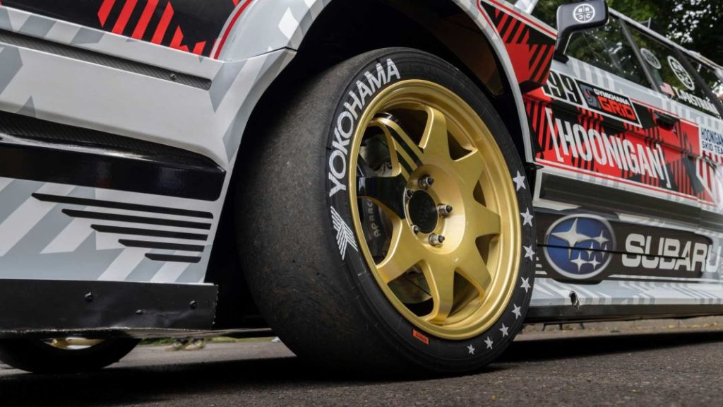 1983 subaru gl family huckster wagon 11 Motor16