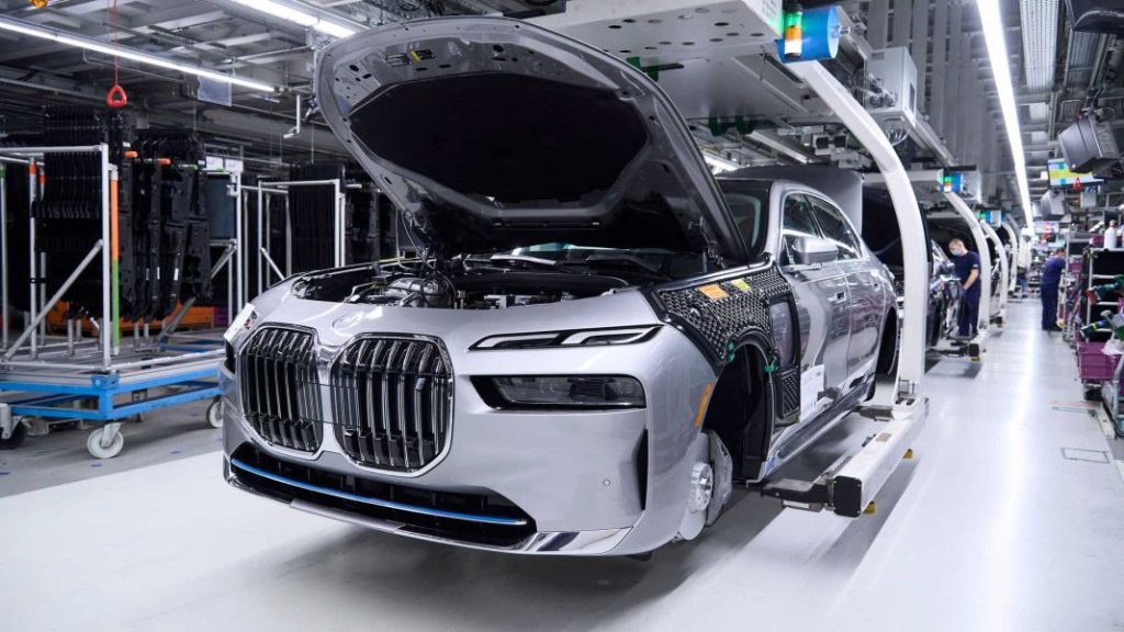 Ya son dos millones los BMW Serie 7 fabricados 9 Motor16 2022 BMW Serie 7 dos millones 7 Motor16