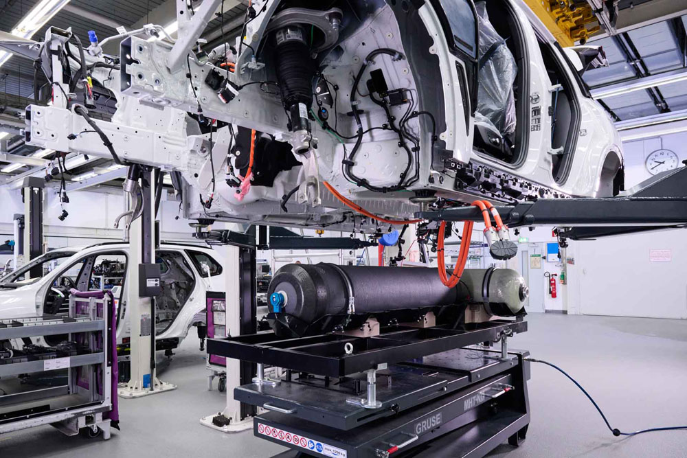 BMW iX5 Hydrogen: comienza a fabricarse en Munich 7 Motor16 2022 BMW iX5 Hydrogen fabrica 4 Motor16