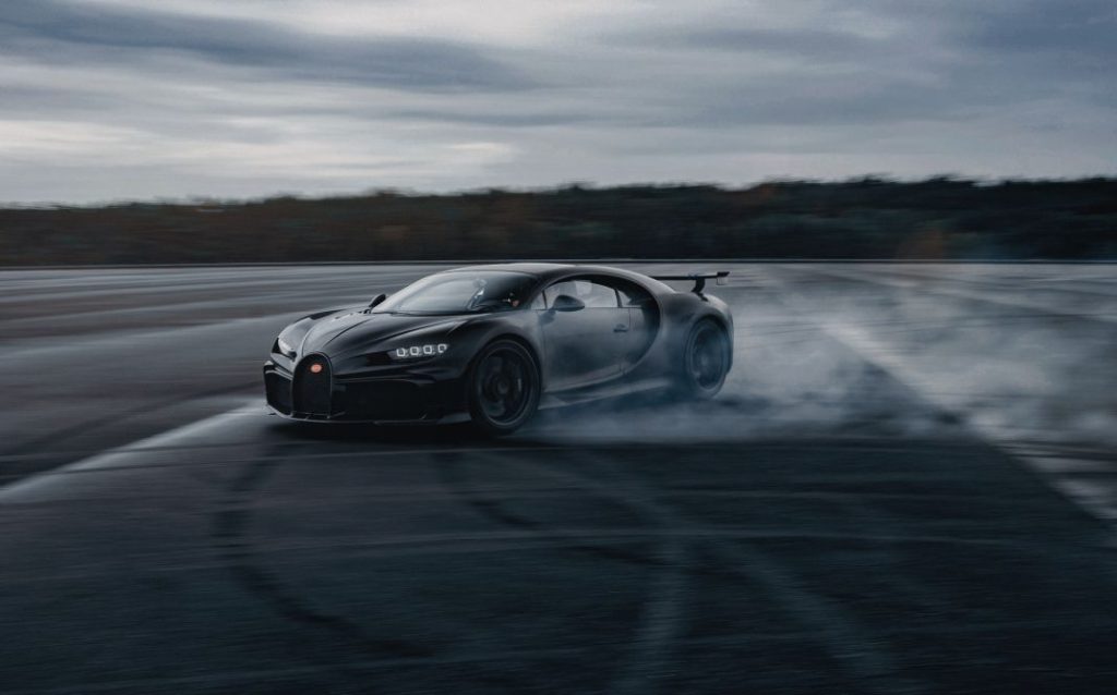 Bugatti Chiron Pur Sport: una máquina de quemar goma 3 Motor16 2022 Bugatti Chiron Pur Sport Drifting 3 Motor16