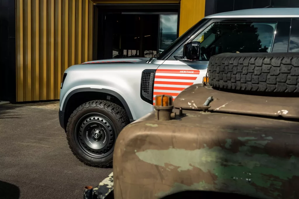 Aire retro para tu Land Rover Defender gracias a Heritage Customs y sus llantas 48 Motor16 2022 Land Rover Defender Heritage Customs llantas 46 Motor16