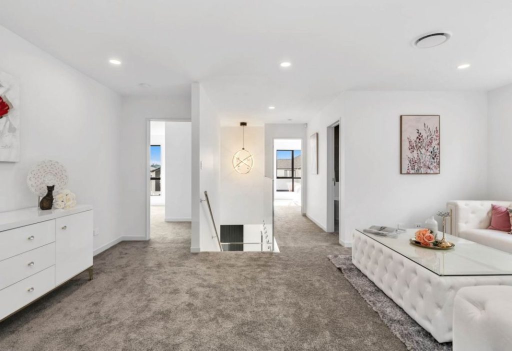 Un Tesla Model Y de regalo si te compras esta casa 9 Motor16 2022 Tesal Model Y casa nueva zelanda 8 Motor16