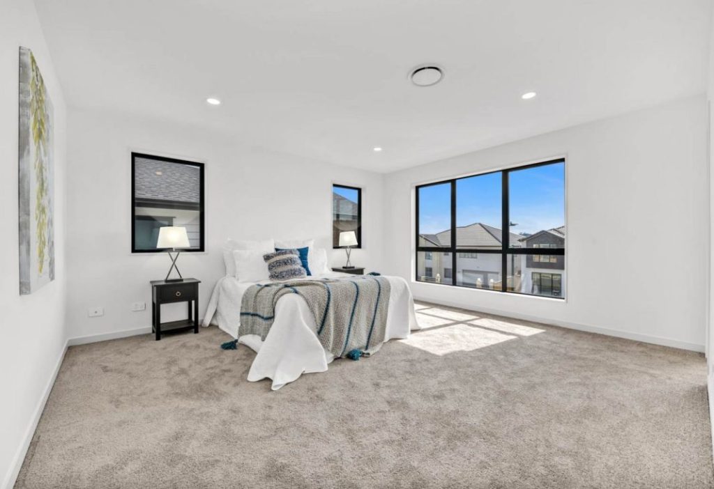 Un Tesla Model Y de regalo si te compras esta casa 10 Motor16 2022 Tesal Model Y casa nueva zelanda 9 Motor16