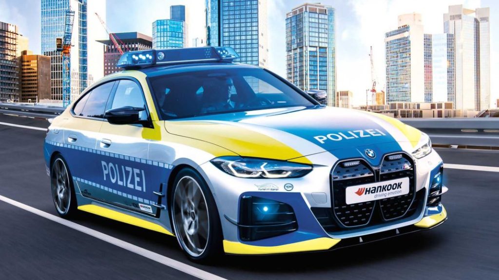 BMW i4 M50: tuneado por AC Schnitzer para la policía alemana 21 Motor16 2022 bmw i4 ac schnitzer tune it safe 1 Motor16