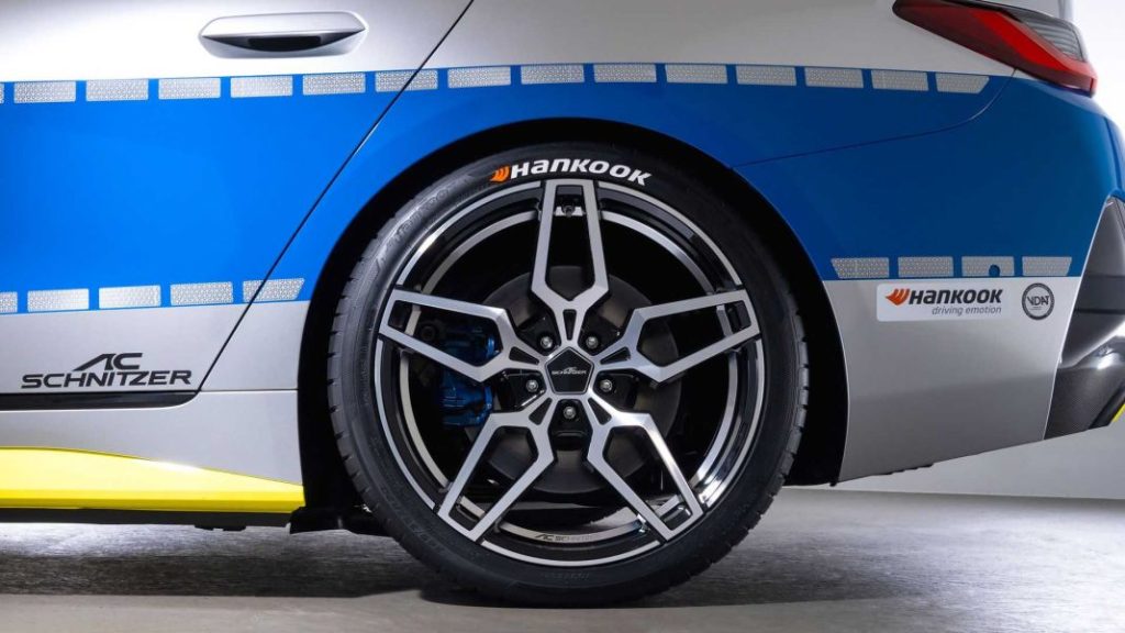 BMW i4 M50: tuneado por AC Schnitzer para la policía alemana 29 Motor16 2022 bmw i4 ac schnitzer tune it safe 10 Motor16