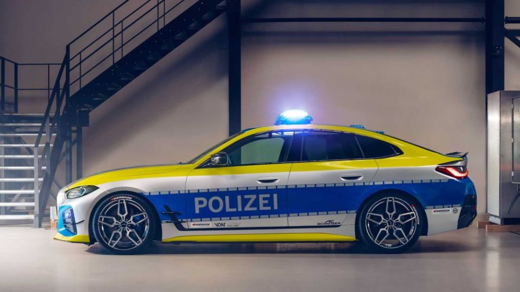 BMW i4 M50: tuneado por AC Schnitzer para la policía alemana 16 Motor16 2022 bmw i4 ac schnitzer tune it safe 19 Motor16