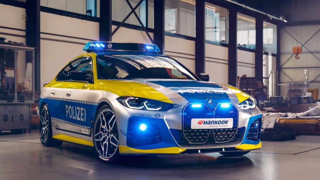 BMW i4 M50: tuneado por AC Schnitzer para la policía alemana 18 Motor16 2022 bmw i4 ac schnitzer tune it safe 21 Motor16