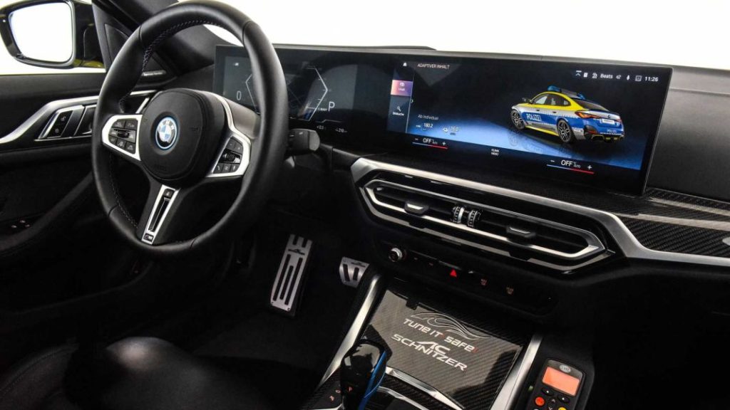 BMW i4 M50: tuneado por AC Schnitzer para la policía alemana 26 Motor16 2022 bmw i4 ac schnitzer tune it safe 28 Motor16