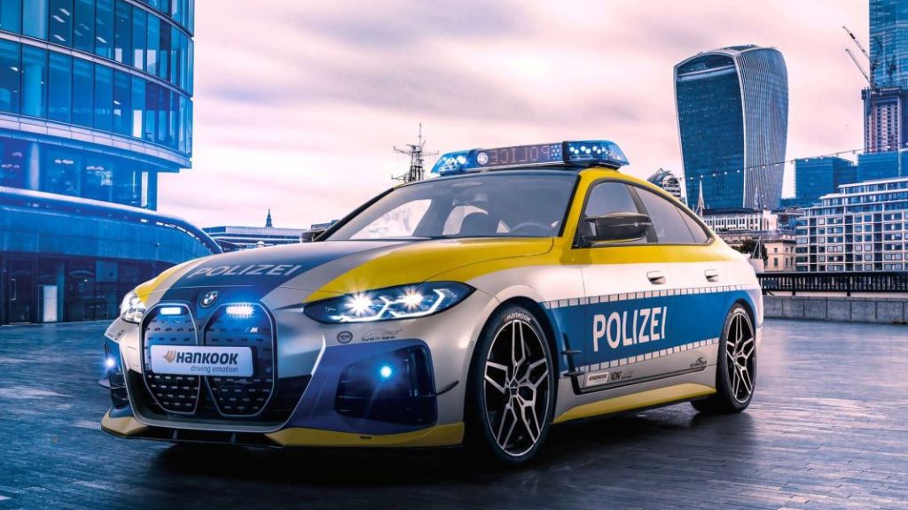 BMW i4 M50: tuneado por AC Schnitzer para la policía alemana 12 Motor16 2022 bmw i4 ac schnitzer tune it safe 5 Motor16