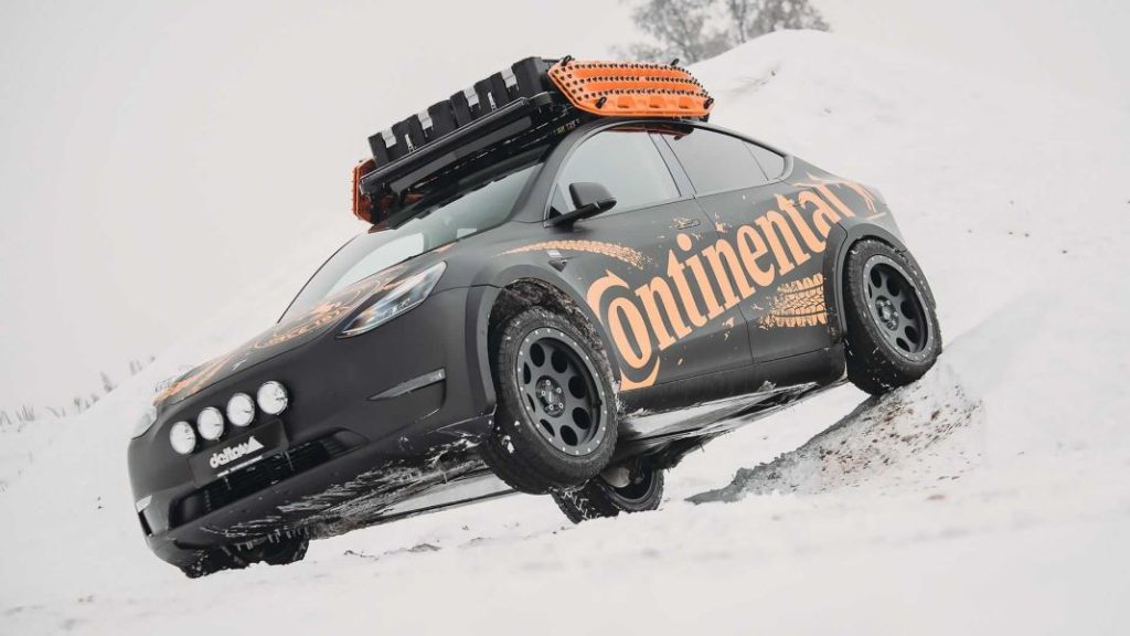 Delta4x4 convierte tu Tesla Model Y en un auténtico todoterreno 1 Motor16 Tesla Model Y Delta4x4. Imagen estática.