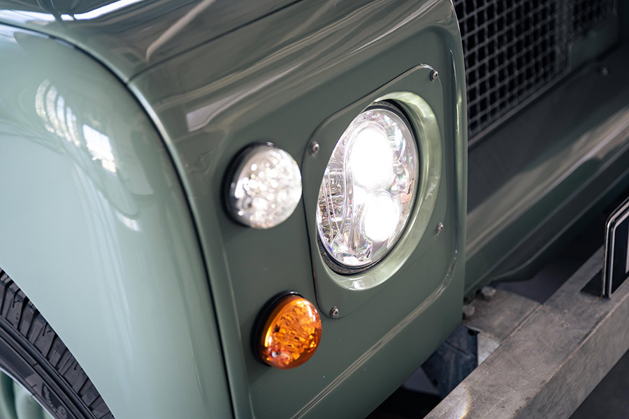 Everrati electrifica los Land Rover más clásicos 14 Motor16 2022 everrati Land Rover Series IIA 6 Motor16