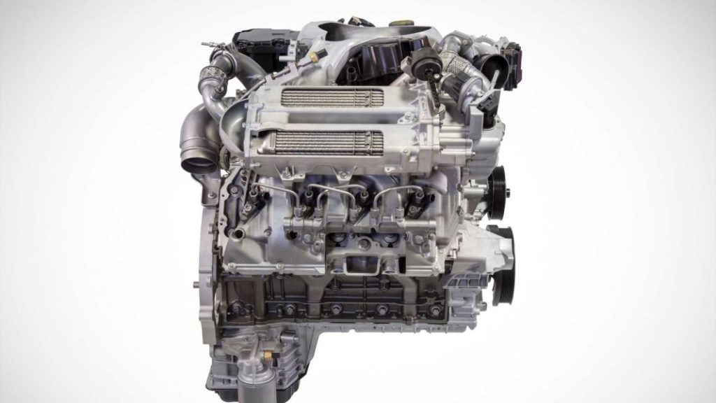 Ford Super Duty: un impresionante 7.3 V8 se esconde bajo su capó 9 Motor16 2022 ford super duty V8 6 Motor16