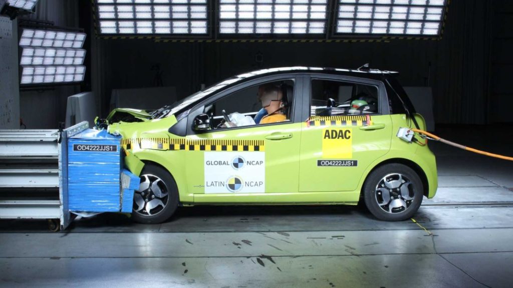 LatinNCAP analiza este mortífero utilitario eléctrico chino 2 Motor16 2022 jac e js1 latinNcap 1 Motor16