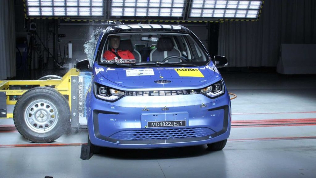 LatinNCAP analiza este mortífero utilitario eléctrico chino 7 Motor16 2022 jac e js1 latinNcap 6 1 Motor16