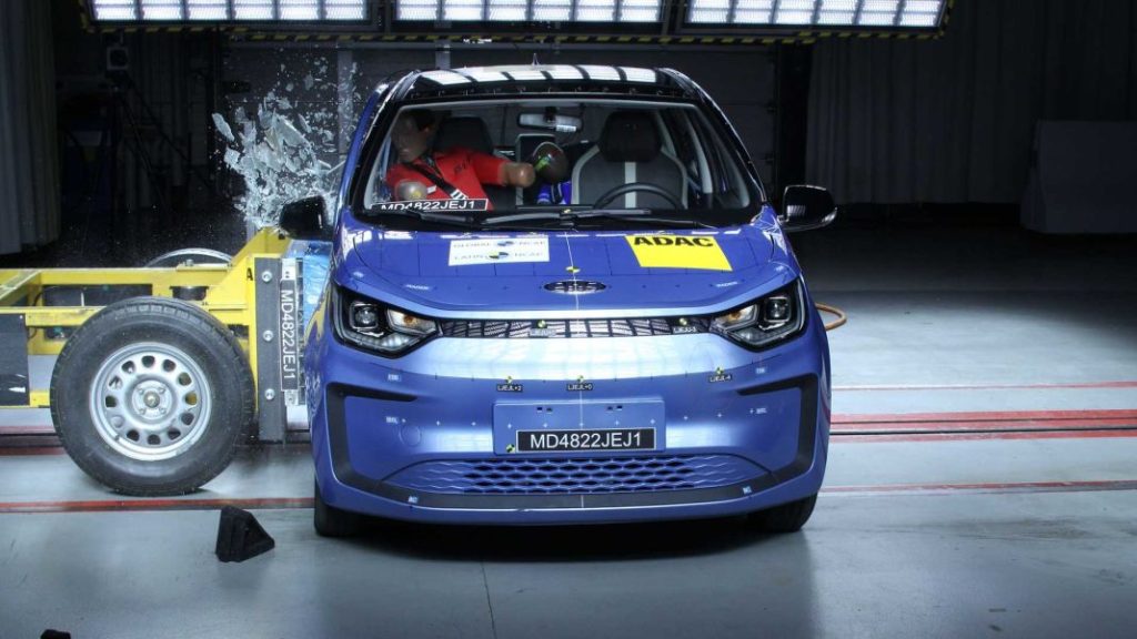 LatinNCAP analiza este mortífero utilitario eléctrico chino 8 Motor16 2022 jac e js1 latinNcap 7 Motor16