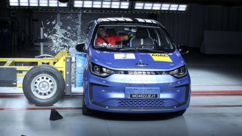 LatinNCAP analiza este mortífero utilitario eléctrico chino 9 Motor16 2022 jac e js1 latinNcap 8 Motor16