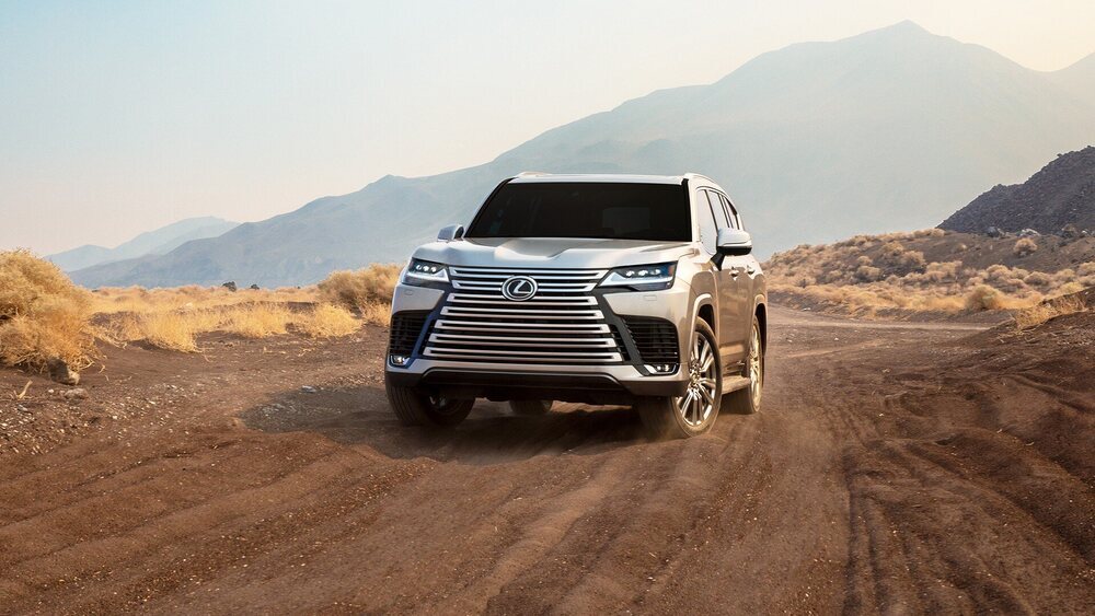 Lexus LX600. Ranking coches feos 2022.