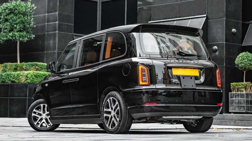 2022 london taxi tx5 kahn design 3 1 Motor16