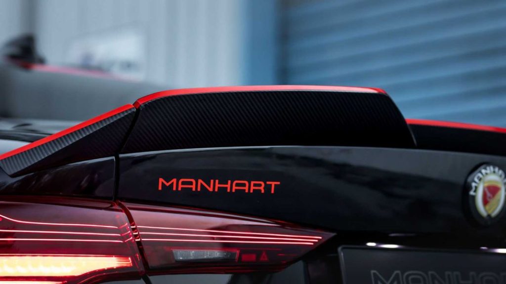 De BMW M4 CSL a Manhart MH4 GTR II 22 Motor16 2022 manhart mh4 gtr bmw m4 csl 20 Motor16