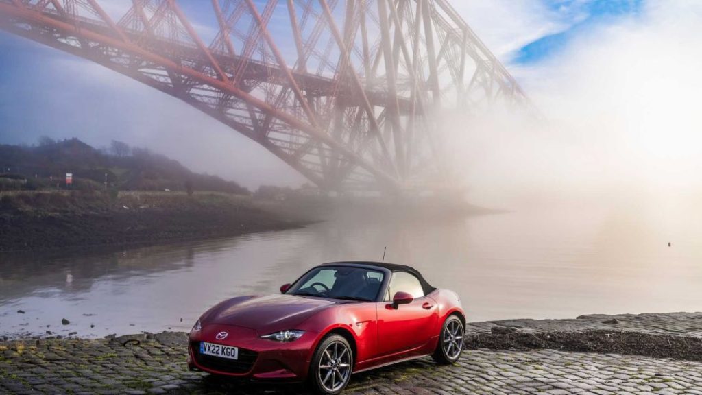 2022 mazda mx 5 sustain 35 Motor16