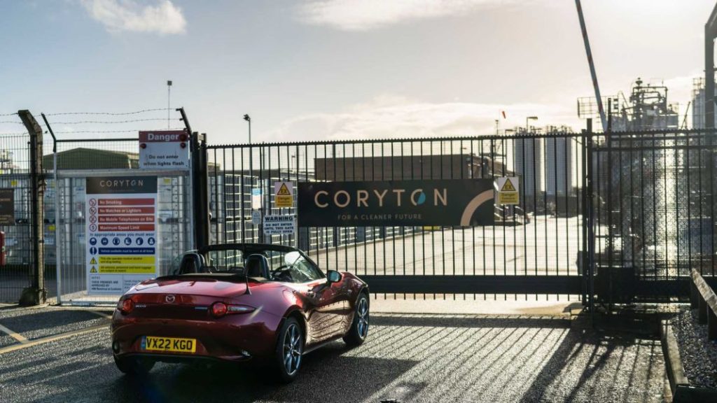 2022 mazda mx 5 sustain 5 Motor16