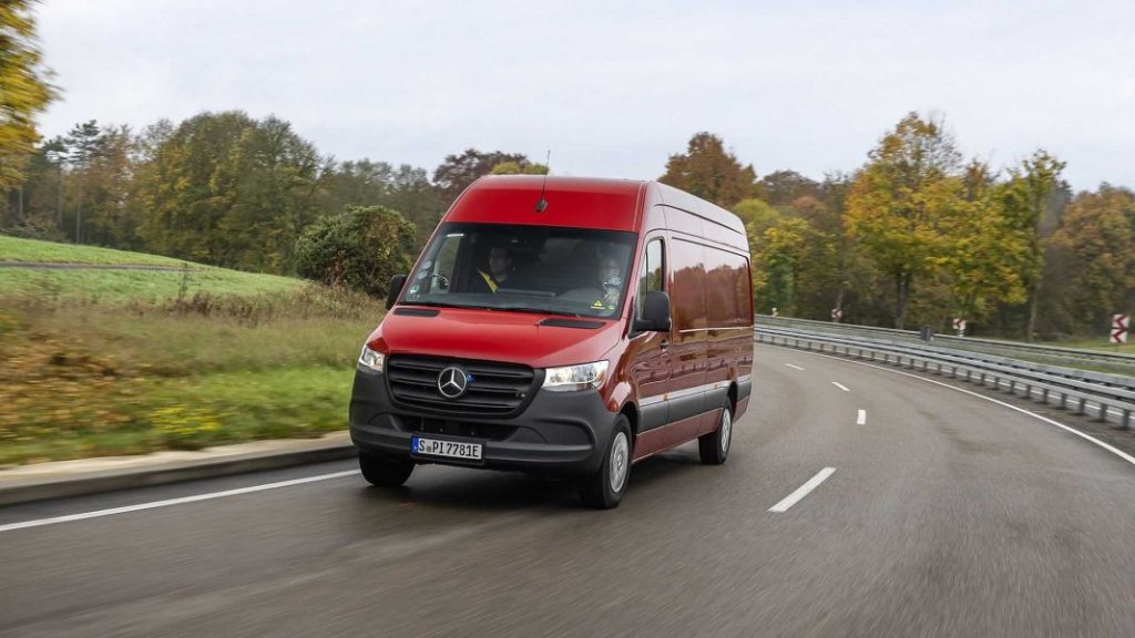 Mercedes-Benz eSprinter: esta es la autonomía que ha certificado el TÜV alemán 6 Motor16 2022 mercedes benz esprinter test drive 11 Motor16